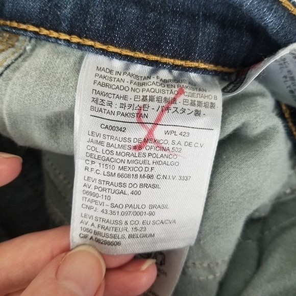Levi's Perfectly Slimming 512 Bootcut Denim Jeans Size 16M - Picture 5 of 14